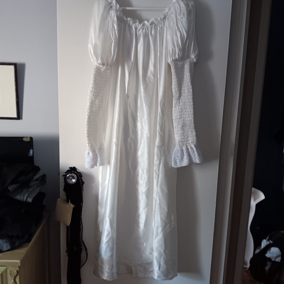 New SLEEPER White Silk Charmeuse Puff Sleeve Smocked Opera Dress XL - Picture 6 of 10